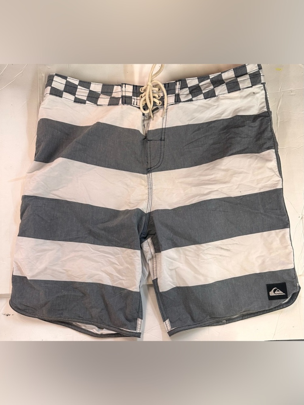 Quiksilver Men's Gray & White Striped Swim Trunks